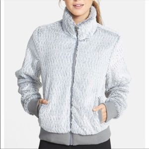 Patagonia Conejo Gray Bomber style fuzzy jacket
